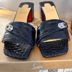 Christian Louboutin Lock Art Calf Ali